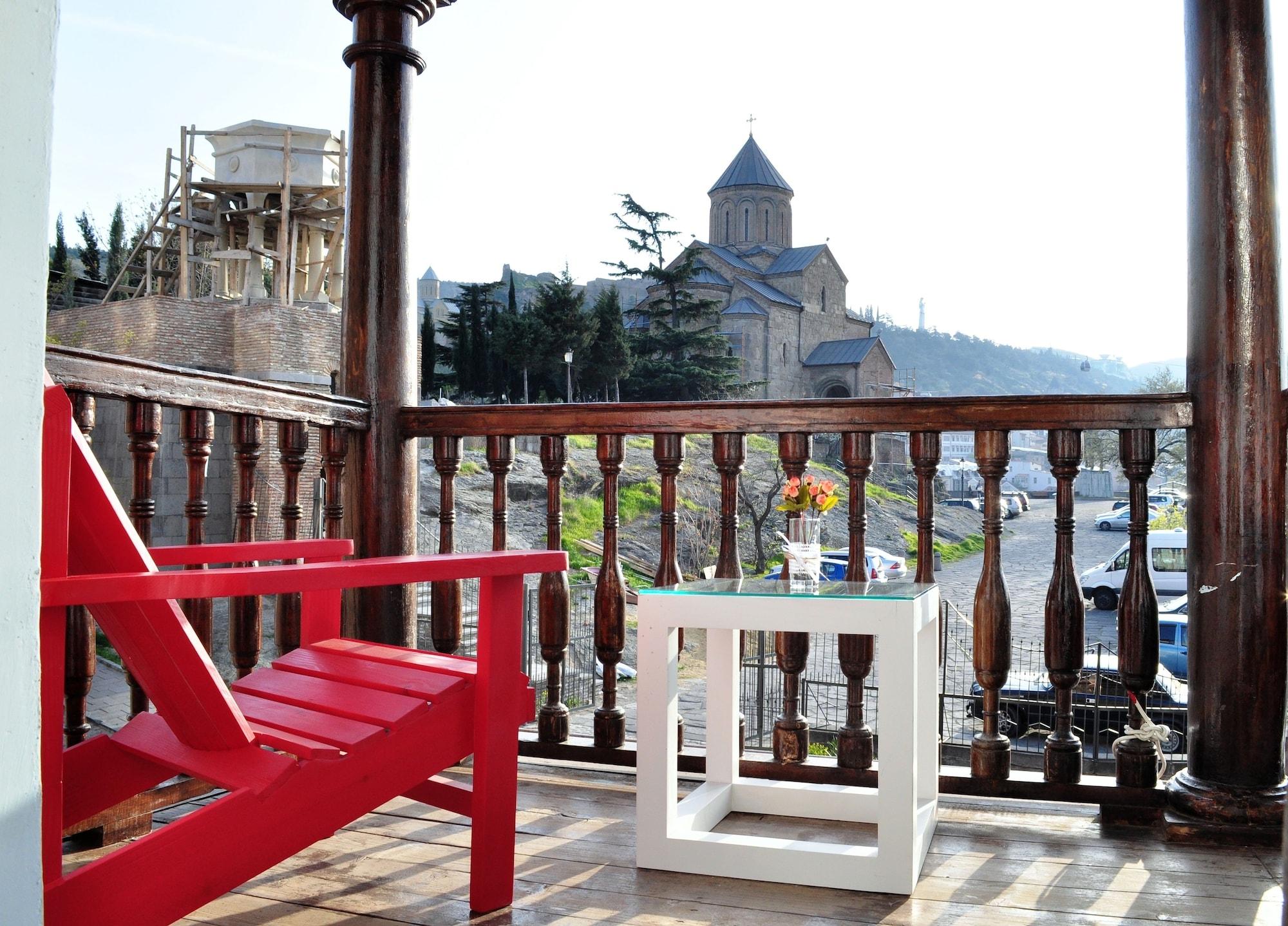 Tiflis Metekhi Hotel Exterior photo